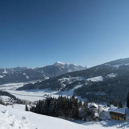 Apartment In Wagrain At The Ski Lift Appartement